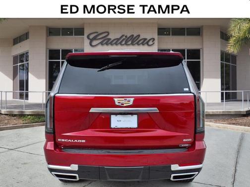 2026 Cadillac Escalade Luxury