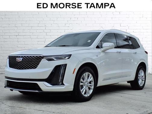 2025 Cadillac XT6 Luxury FWD