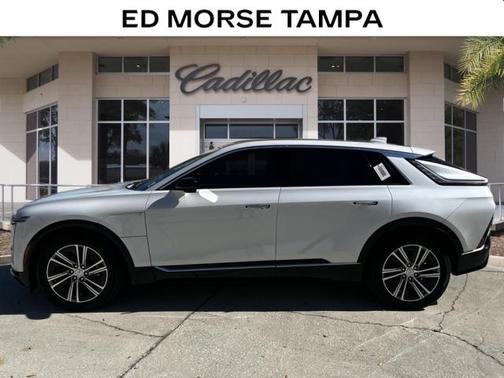 2025 Cadillac LYRIQ Luxury w/1SC