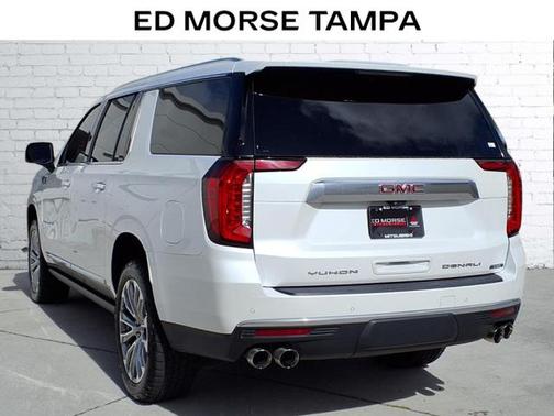 2022 GMC Yukon XL Denali