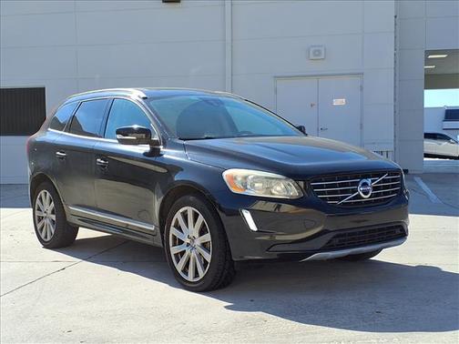 2017 Volvo XC60 T5 Inscription