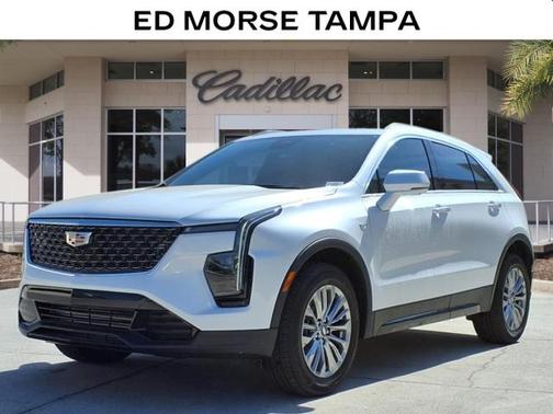 2025 Cadillac XT4 Premium Luxury