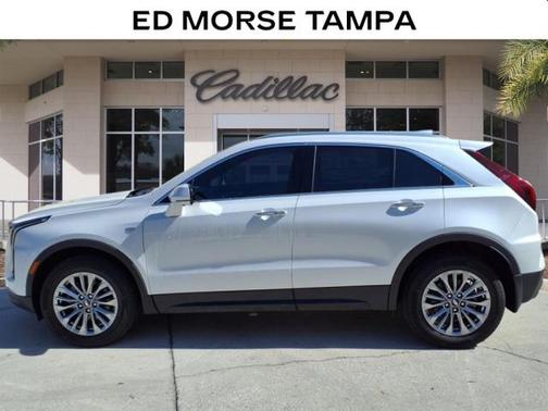 2025 Cadillac XT4 Premium Luxury
