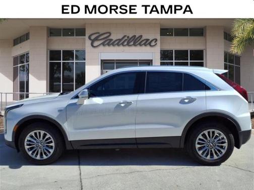 2025 Cadillac XT4 Premium Luxury