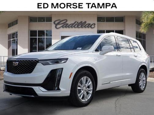 2025 Cadillac XT6 Luxury FWD