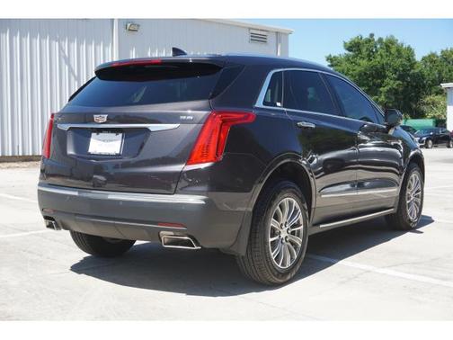 Dark Granite Metallic 2018 Cadillac XT5 Luxury