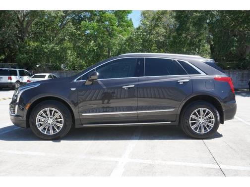 Dark Granite Metallic 2018 Cadillac XT5 Luxury