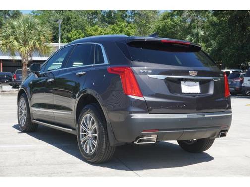 Dark Granite Metallic 2018 Cadillac XT5 Luxury