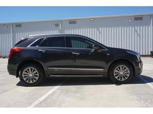Dark Granite Metallic 2018 Cadillac XT5 Luxury