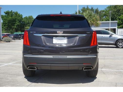 Dark Granite Metallic 2018 Cadillac XT5 Luxury