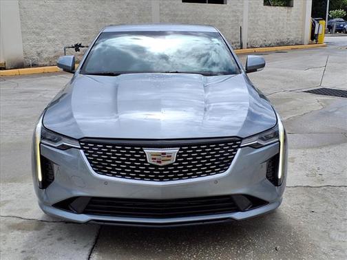 2023 Cadillac CT4 Premium Luxury
