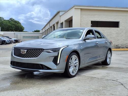 2023 Cadillac CT4 Premium Luxury