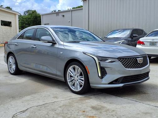 2023 Cadillac CT4 Premium Luxury