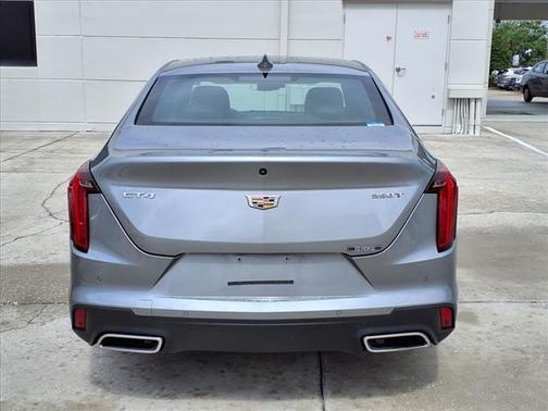 2023 Cadillac CT4 Premium Luxury