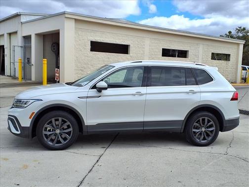 2023 Volkswagen Tiguan 2.0T SE 4MOTION