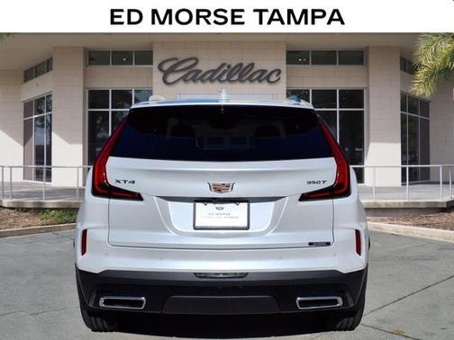 2025 Cadillac XT4 Premium Luxury