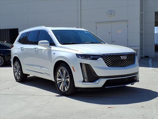 2024 Cadillac XT6 Premium Luxury FWD