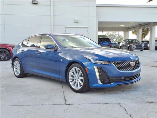 2023 Cadillac CT5 Luxury