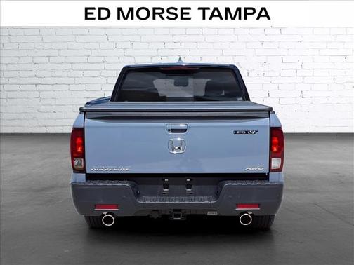 Sonic Gray Pearl 2023 Honda Ridgeline Black