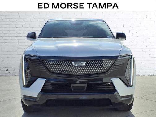 2025 Cadillac Escalade IQ Sport 2