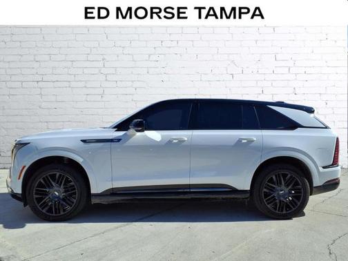2025 Cadillac Escalade IQ Sport 2