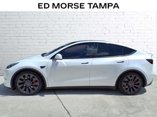 2024 Tesla Model Y Performance Dual Motor All-Wheel Drive
