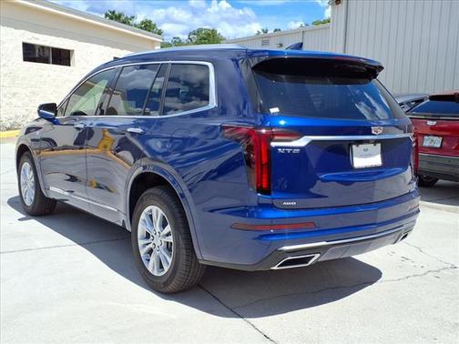 2025 Cadillac XT6 Luxury AWD
