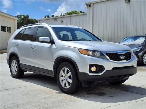 2013 Kia Sorento LX