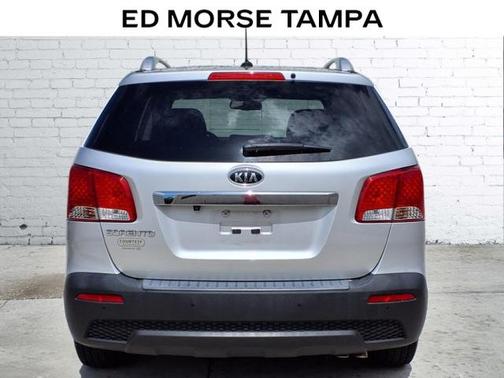 2013 Kia Sorento LX