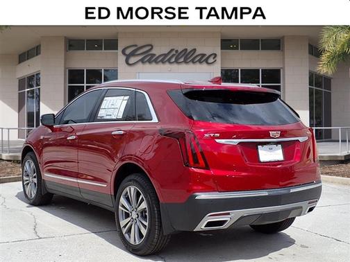 2026 Cadillac XT5 Premium Luxury