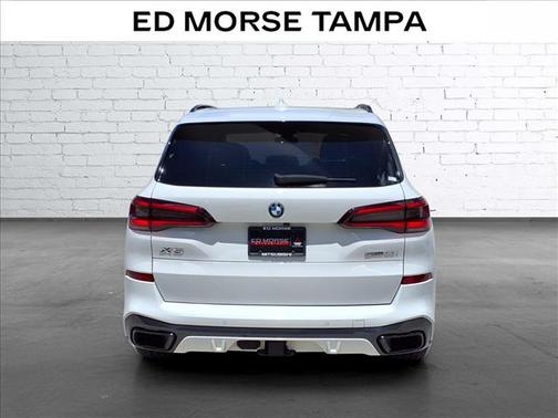 Alpine White 2022 BMW X5 sDrive40i