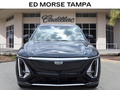 2025 Cadillac LYRIQ V