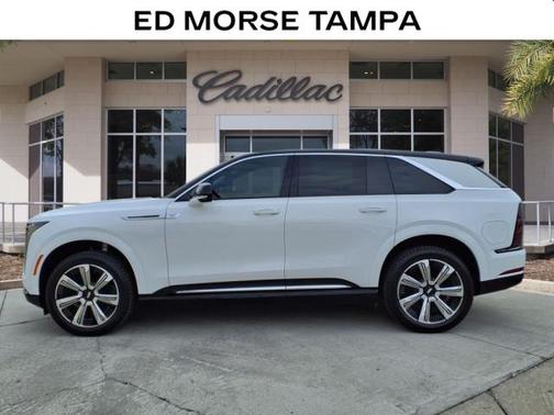 2025 Cadillac Escalade Luxury