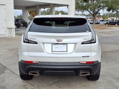 2023 Cadillac XT4 Sport