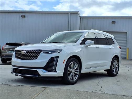 2023 Cadillac XT6 Premium Luxury FWD