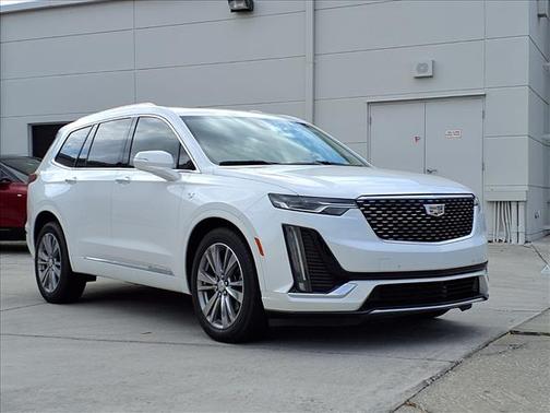 2023 Cadillac XT6 Premium Luxury FWD