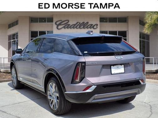 2025 Cadillac OPTIQ Luxury 1 AWD