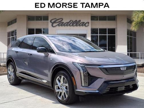 2025 Cadillac OPTIQ Luxury 1 AWD