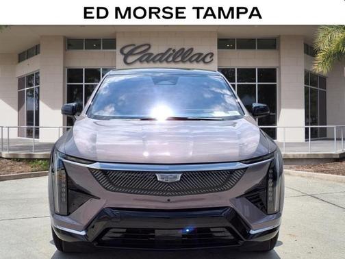 2025 Cadillac OPTIQ Luxury 1 AWD