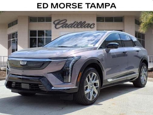 2025 Cadillac OPTIQ Luxury 1 AWD