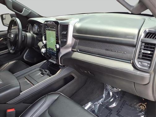Diamond Black Crystal Pearlcoat 2021 RAM 1500 Limited