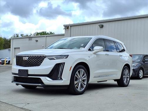 2023 Cadillac XT6 Premium Luxury FWD
