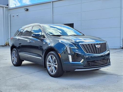 2026 Cadillac XT5 Premium Luxury