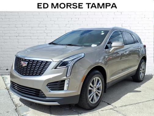 2022 Cadillac XT5 Premium Luxury