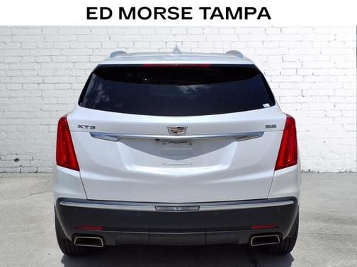 2017 Cadillac XT5 Base