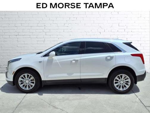 2017 Cadillac XT5 Base