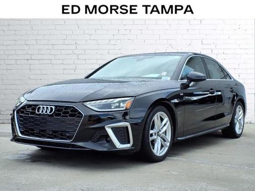 2023 Audi A4 45 S line Premium Plus