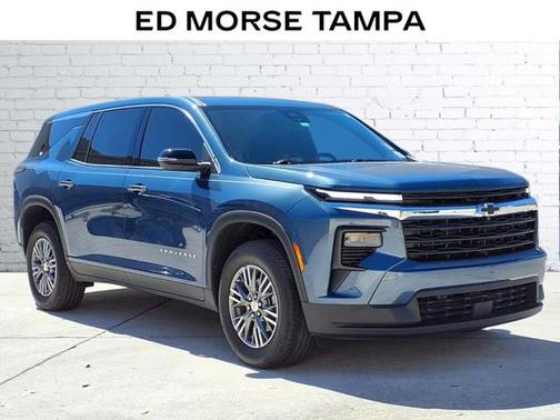2024 Chevrolet Traverse LS