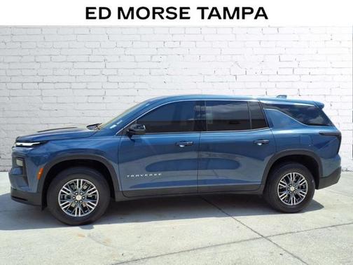 Lakeshore Blue Metallic 2024 Chevrolet Traverse LS