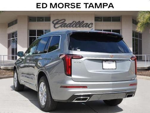 2025 Cadillac XT6 Luxury FWD